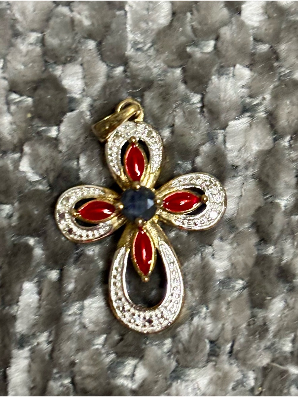 18KGold 925 Sterling silver  Cross Pendant Necklace with center sapphire